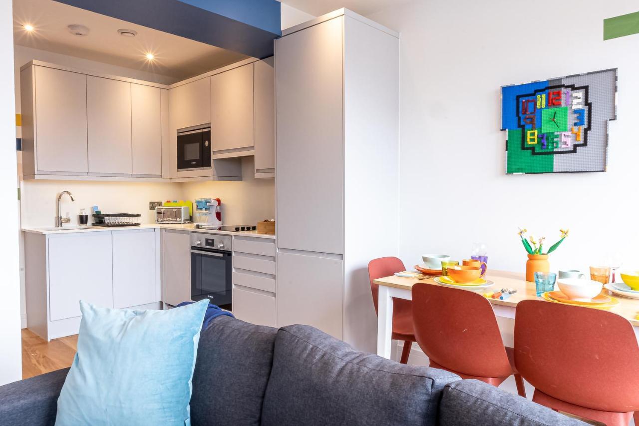 Two-Bedroom Legoland Windsor Resort By Belvilla スラウ エクステリア 写真